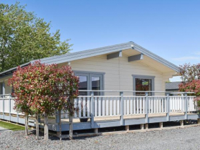 Oak Lodge - Uk30005